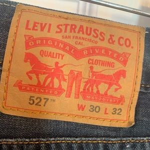 Lot of 2 Men’s Levi Bootcut Jeans 527, 505 sz30/32